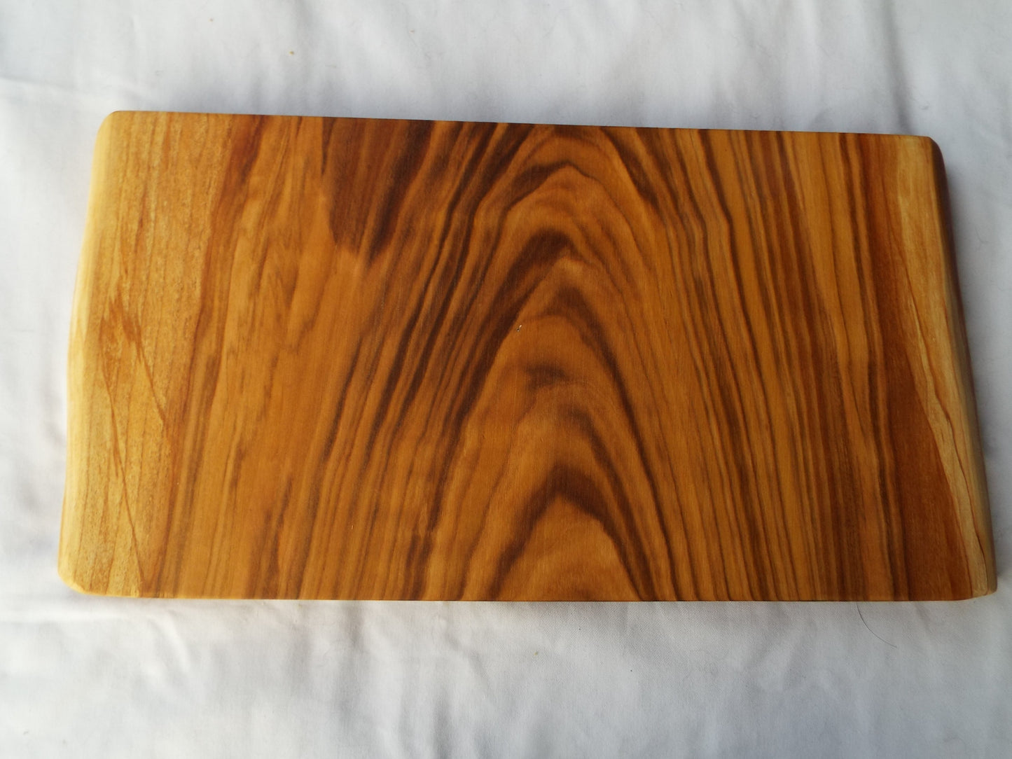 Live Edge Chopping Board, Solid Cherry Serving Board, charcuterie board/platter